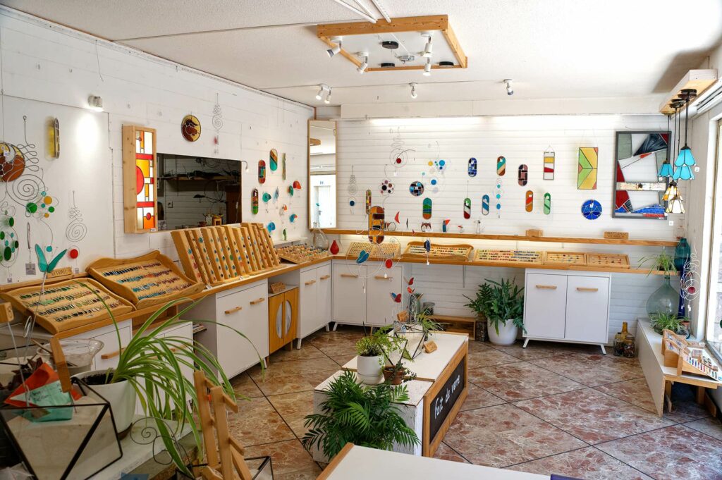 Boutique-Fait-de-Verre-interieur-2